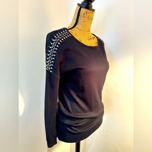 Bisou Bisou Black Sweater